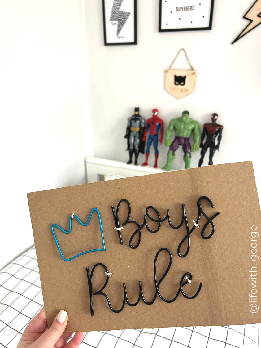 Boys Rule (with crown)