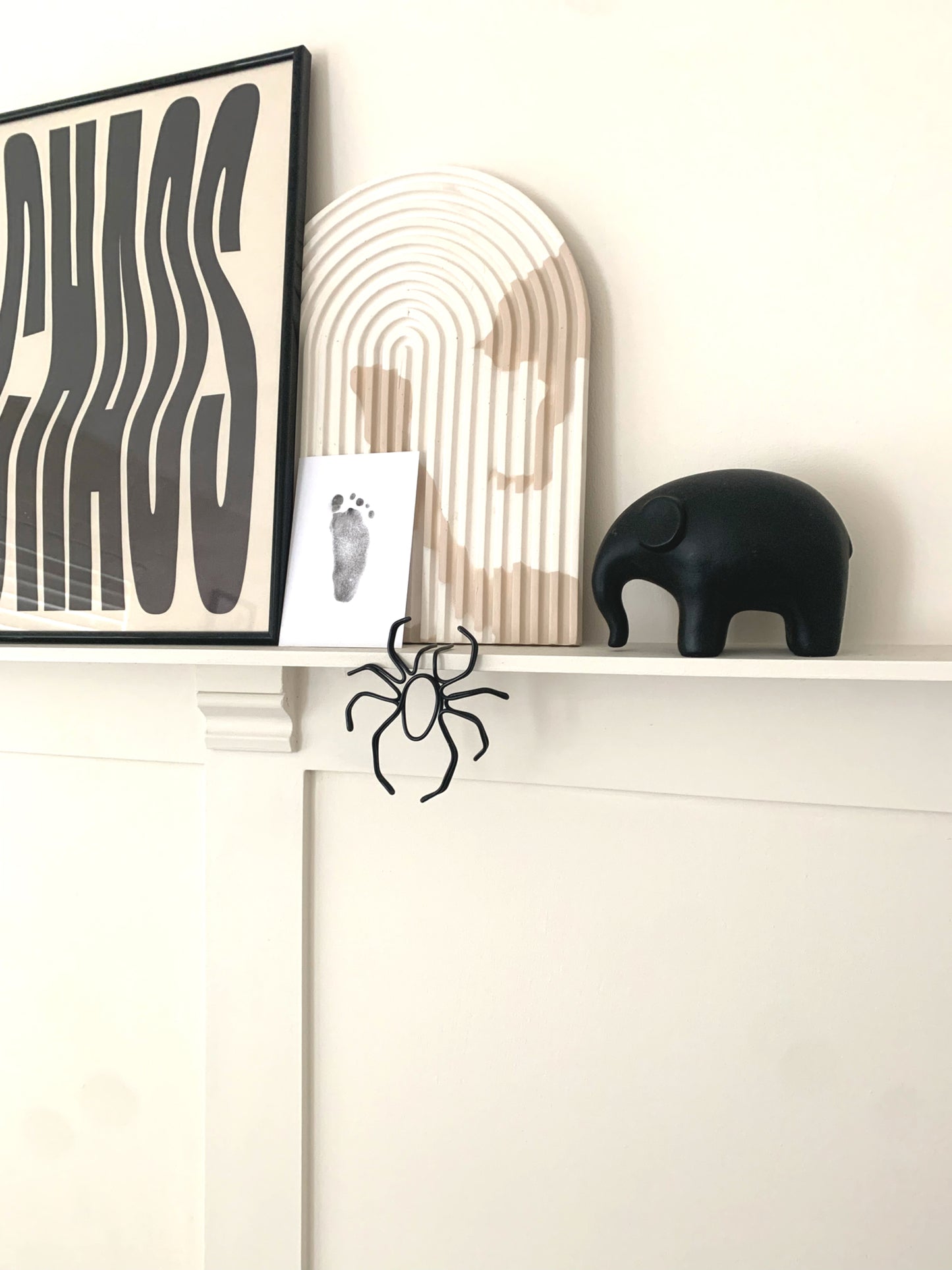 Spider Shelf Hanger or Pumpkin Art